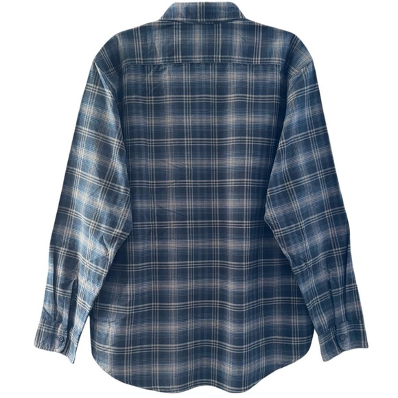 NWT LEVI’S LONG SLEEVE FLANNEL BUTTON UP - Picture 3 of 7
